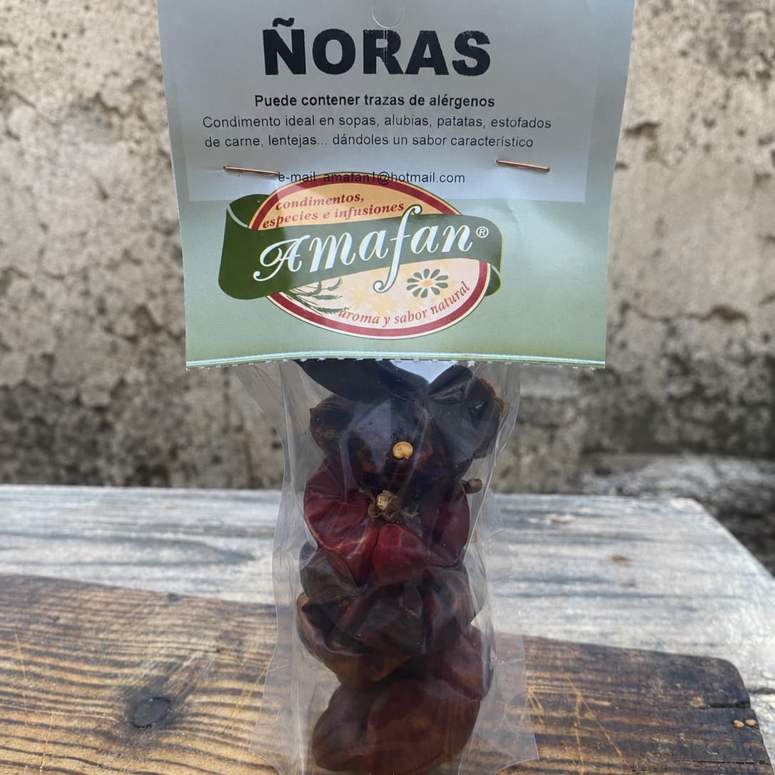 Ñoras